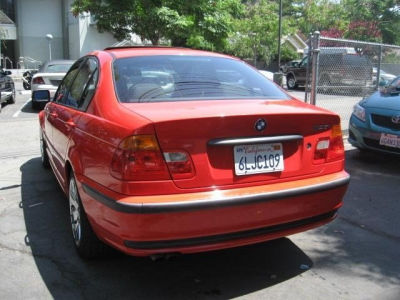 2001 BMW 325 i