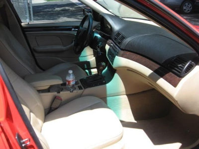 2001 BMW 325 i