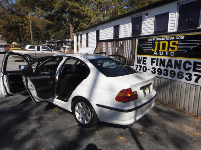 2002 BMW 325 i