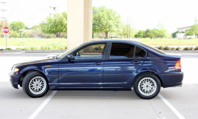 2003 BMW 325 i