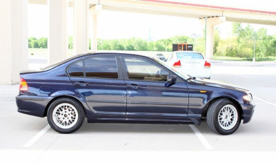 2003 BMW 325 i