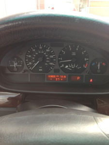 2004 BMW 325 xi