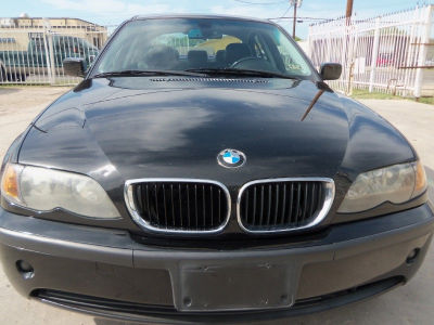 2004 BMW 325 i