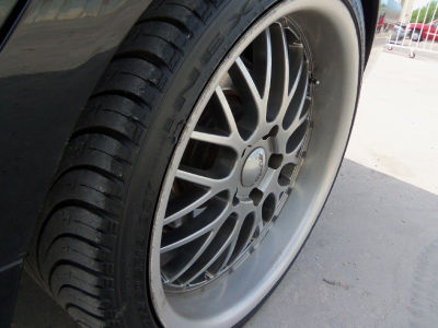 2004 BMW 325 i