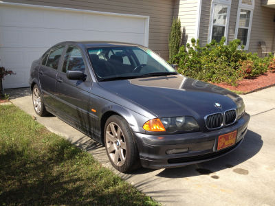 2001 BMW 325  i