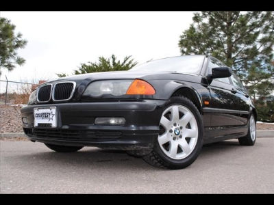 2001 BMW 325  i