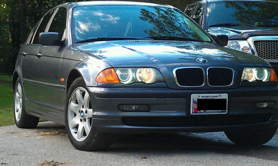 2001 BMW 325 i