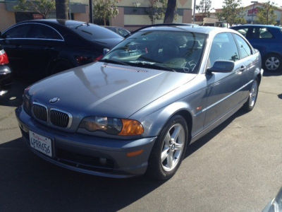 2001 BMW 325  Ci