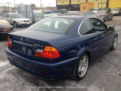 2001 BMW 325  Ci