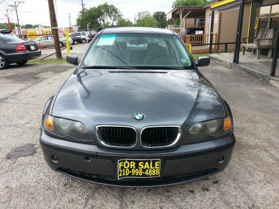 2003 BMW 325 i