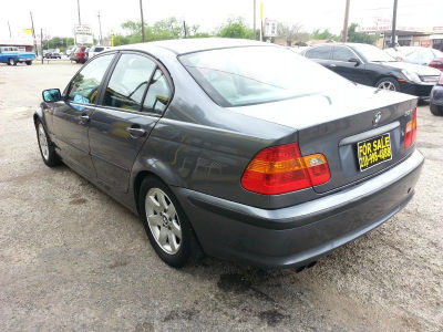 2003 BMW 325 i