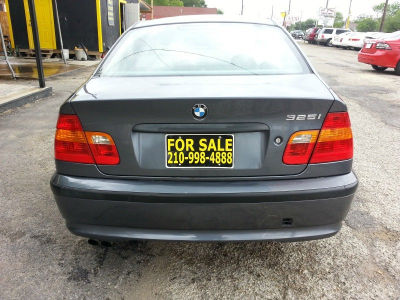 2003 BMW 325 i