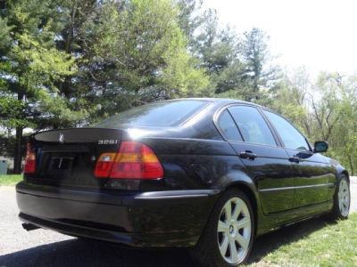 2002 BMW 325 i
