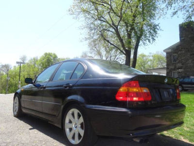 2002 BMW 325 i