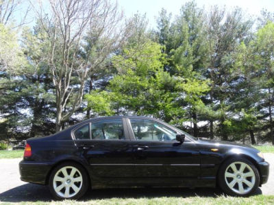2002 BMW 325 i