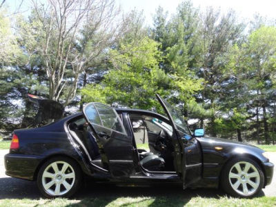 2002 BMW 325 i