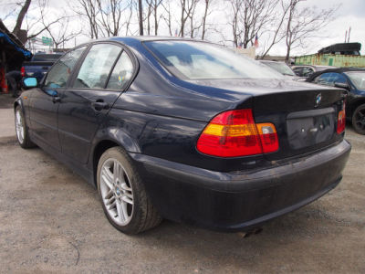 2003 BMW 325 i