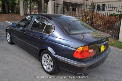 2001 BMW 325 i