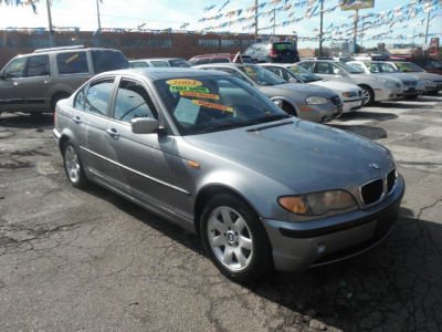 2004 BMW 325 xi