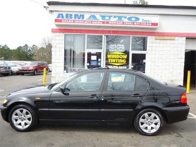 2002 BMW 325 i