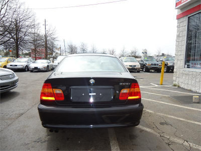 2002 BMW 325 i