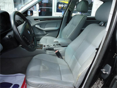 2002 BMW 325 i