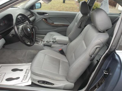 2001 BMW 325  Ci