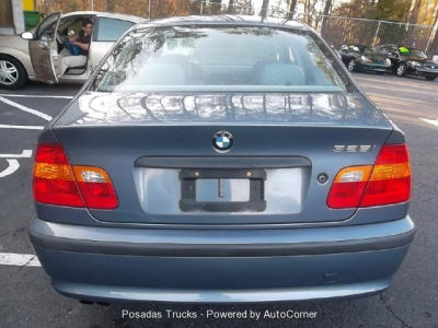 2002 BMW 325  i