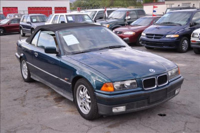 1995 BMW 325  i