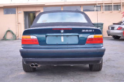 1995 BMW 325  i