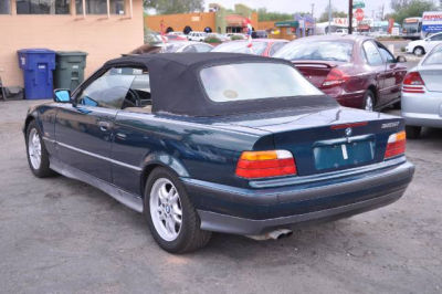 1995 BMW 325  i