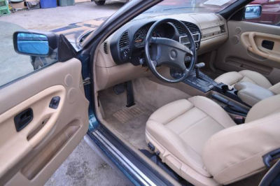 1995 BMW 325  i