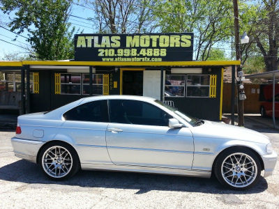 2001 BMW 325  Ci