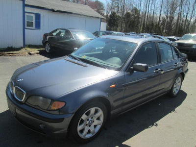 2003 BMW 325  i