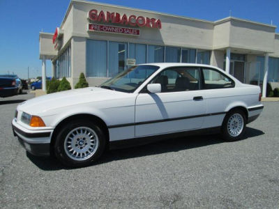 1994 BMW 325  iS