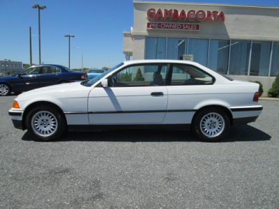 1994 BMW 325 iS