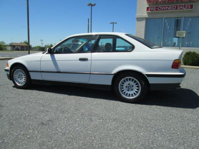 1994 BMW 325 iS