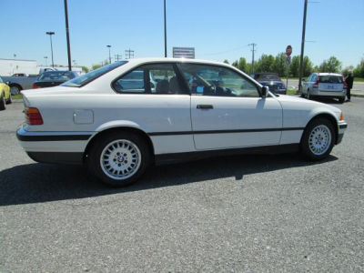1994 BMW 325 iS
