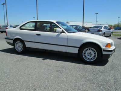 1994 BMW 325 iS