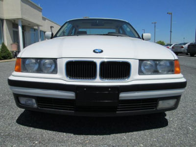 1994 BMW 325 iS