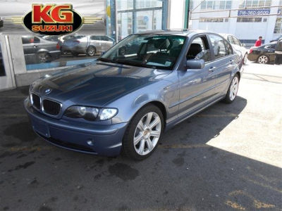 2002 BMW 325 i