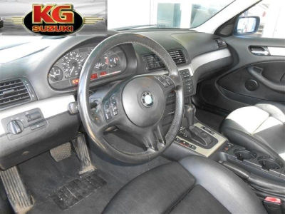2002 BMW 325 i