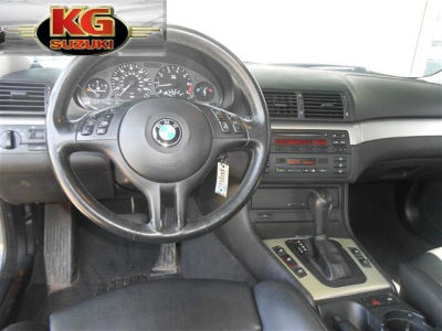 2002 BMW 325 i