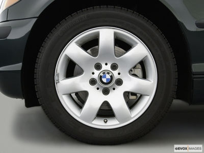 2002 BMW 325 i