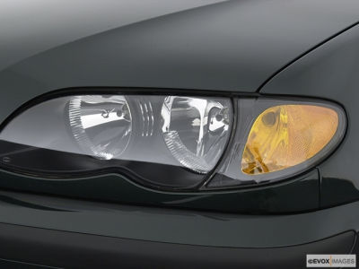 2002 BMW 325 i