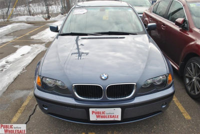 2005 BMW 325  xi