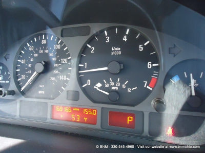 2003 BMW 325 xi
