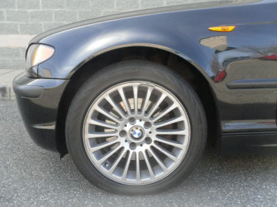 2003 BMW 325 xi