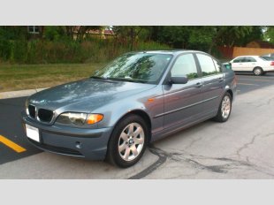 2002 BMW 325  i