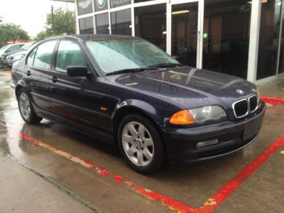 2001 BMW 325 i